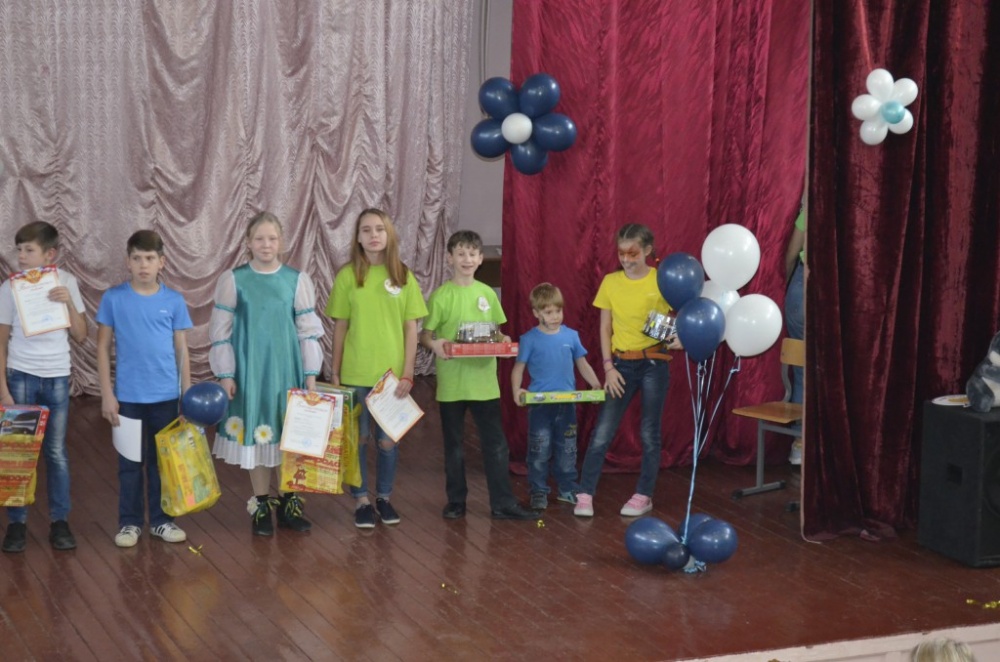 Познакомьтесь это МЫ 329