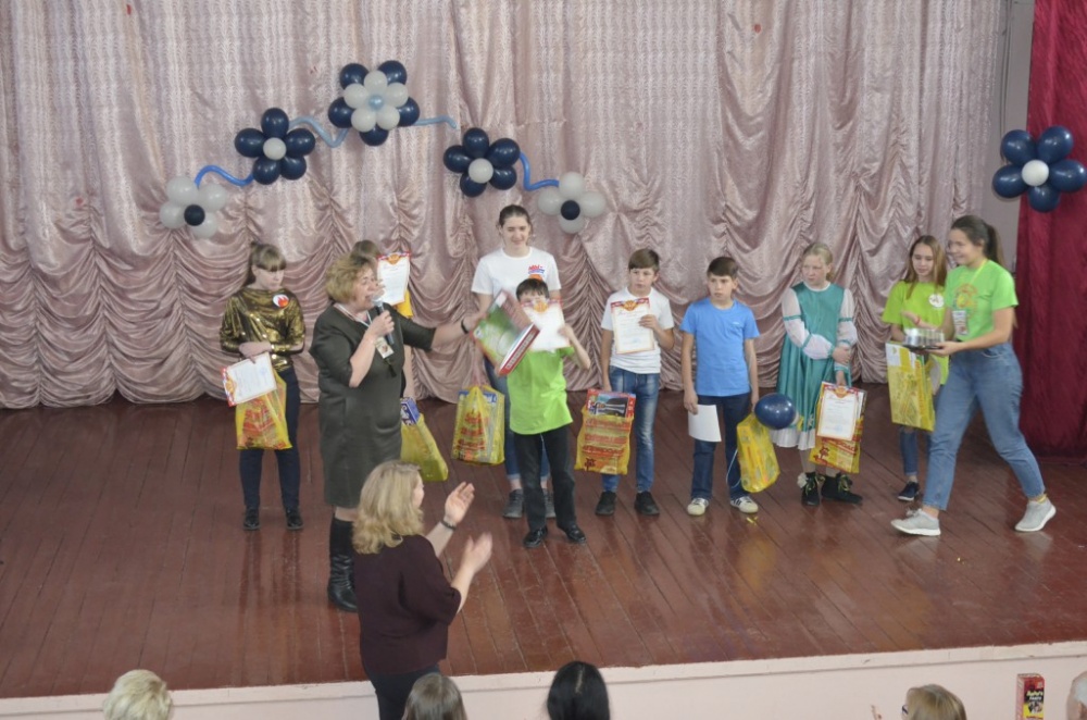 Познакомьтесь это МЫ 318