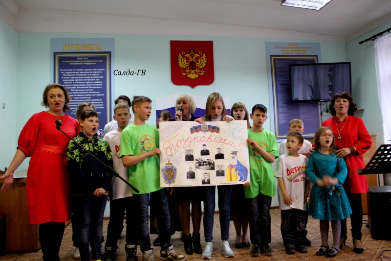 Поздравления ветеранам МВД