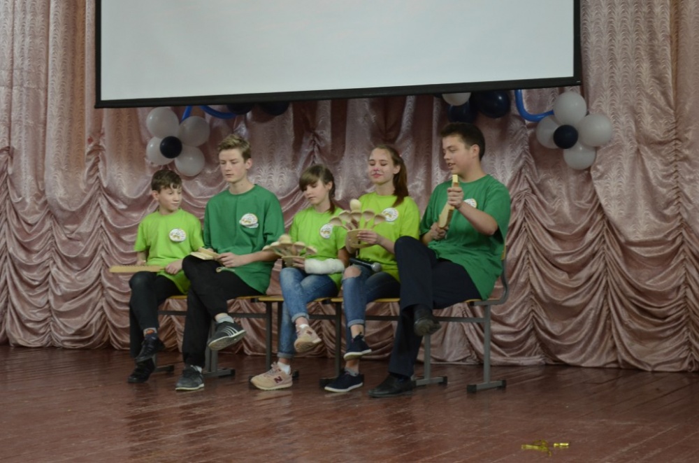 Познакомьтесь это МЫ 153