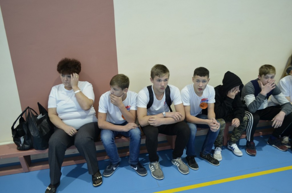 Познакомьтесь это МЫ 242