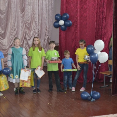 Познакомьтесь это МЫ 329