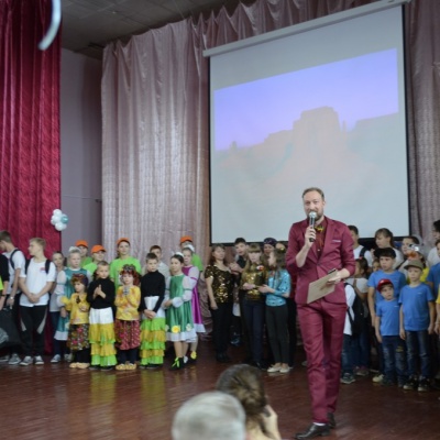 Познакомьтесь это МЫ 111