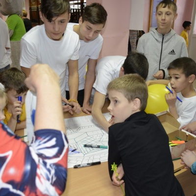 Познакомьтесь это МЫ 172